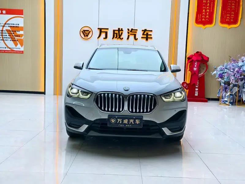 BMW X1 2020 sDrive25Li Leading Edition — миниатюра 2