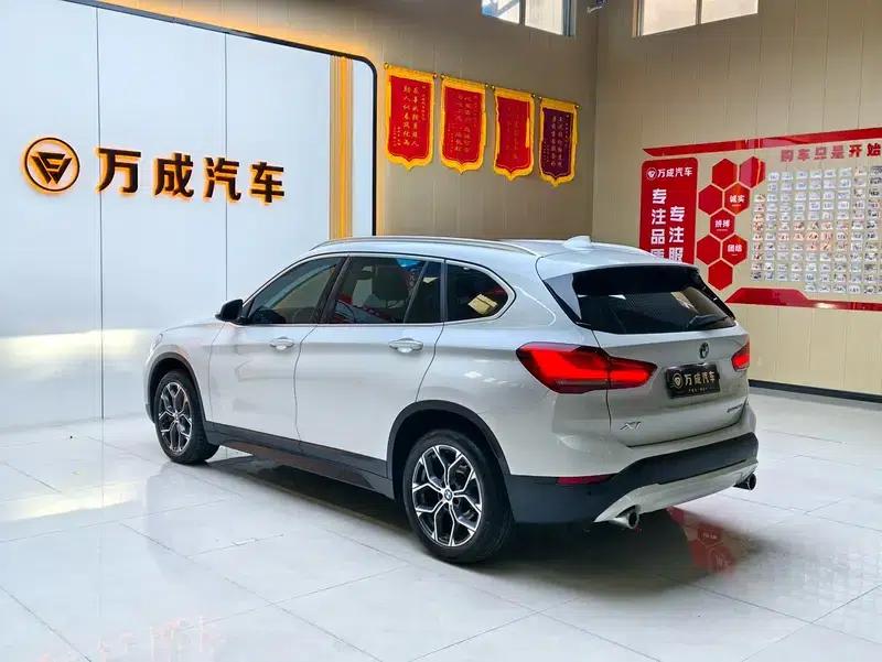 BMW X1 2020 sDrive25Li Leading Edition — миниатюра 5