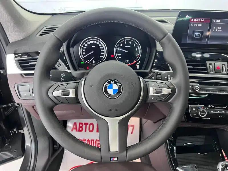 BMW X1 2022 sDrive20Li Premium — миниатюра 17