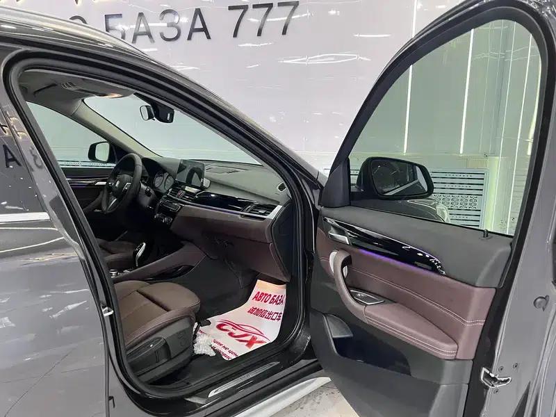 BMW X1 2022 sDrive20Li Premium — миниатюра 20