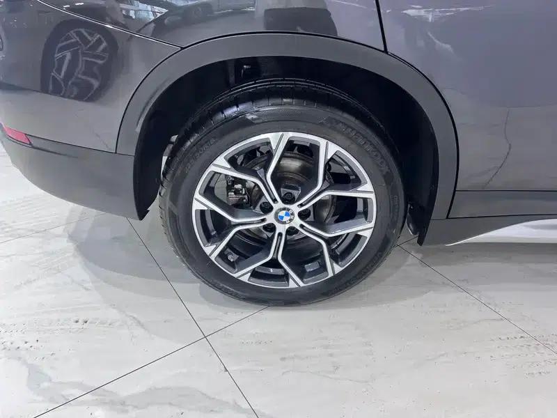 BMW X1 2022 sDrive20Li Premium — миниатюра 10