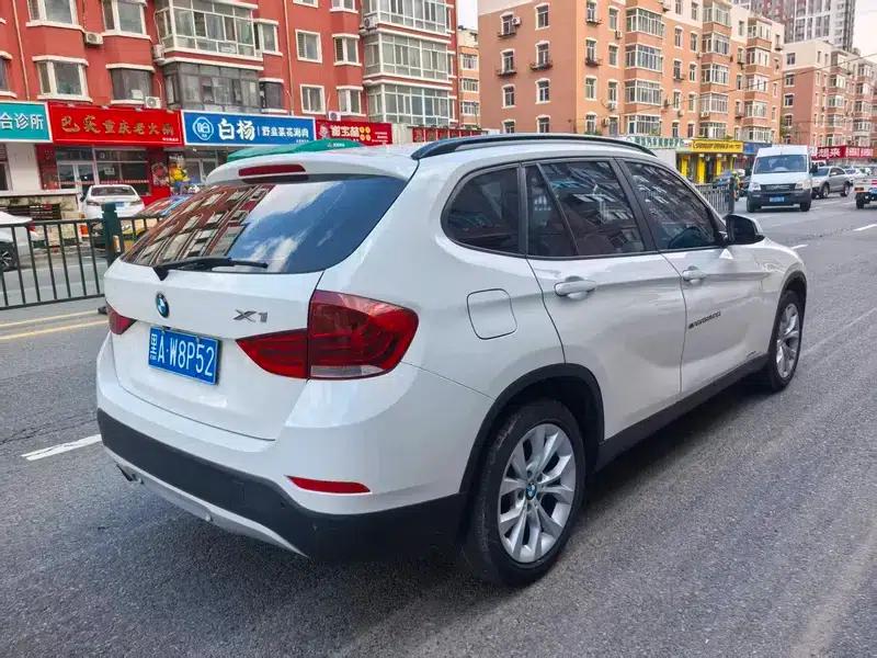 BMW X1 2013 sDrive18i Sport Design Package — миниатюра 6