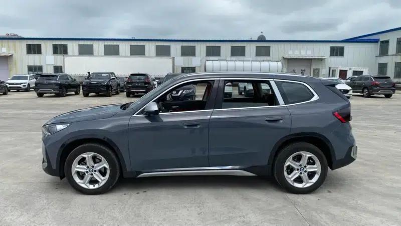 2023 BMW X1 sDrive20Li X Design Package — миниатюра 3