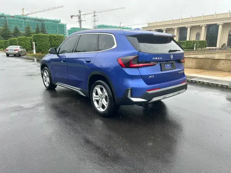 2023 BMW X1 sDrive20Li X Design Package — миниатюра 4