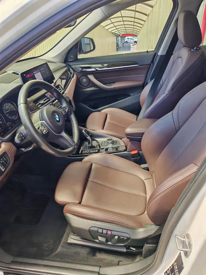 BMW X1 2020 xDrive25Li Premium — миниатюра 8