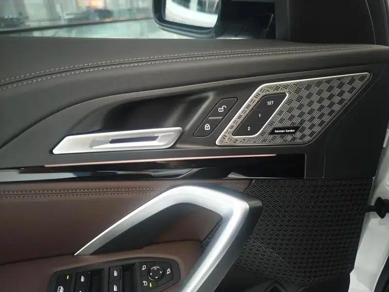 2023 BMW X1 sDrive25Li X Design Package — миниатюра 9