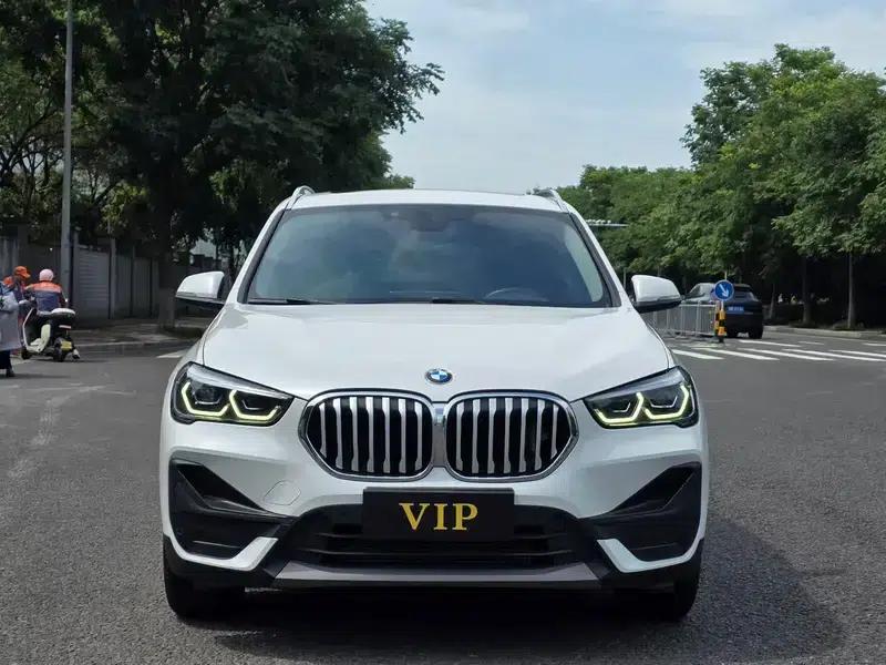 BMW X1 2022 sDrive25Li Leading Edition — миниатюра 2