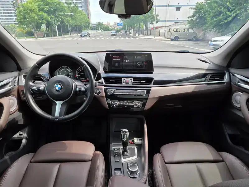 BMW X1 2022 sDrive25Li Leading Edition — миниатюра 5