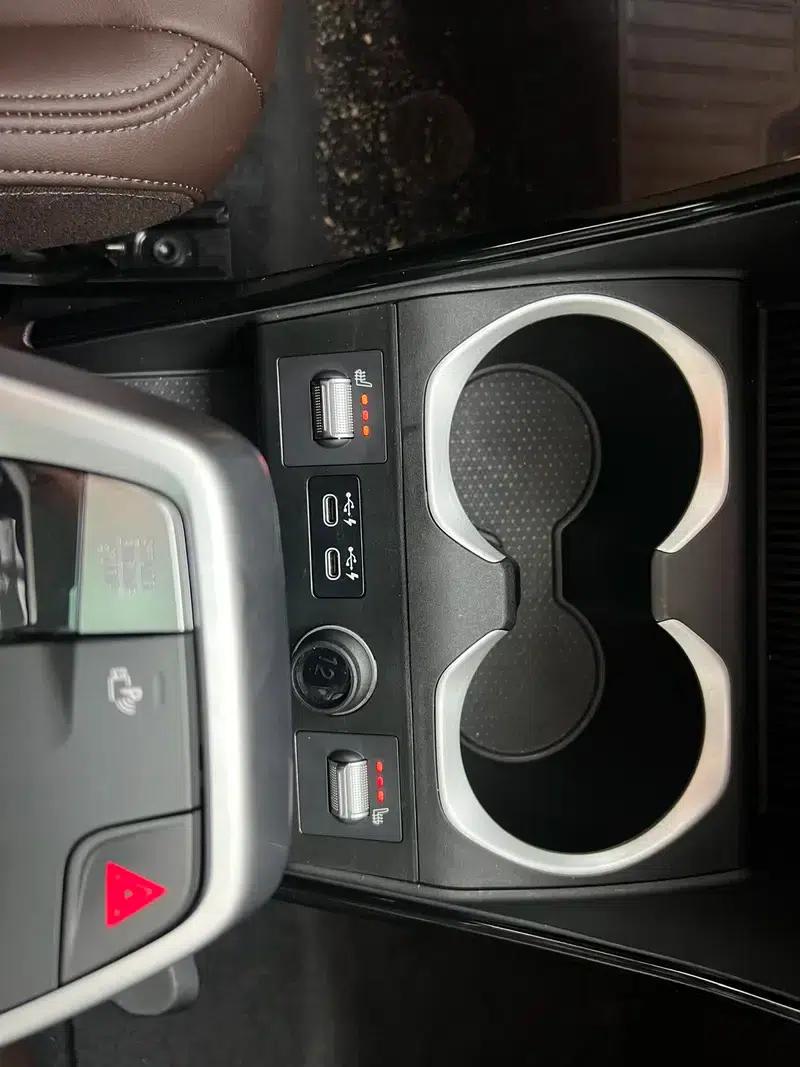 2023 BMW X1 sDrive20Li X Design Package — миниатюра 21