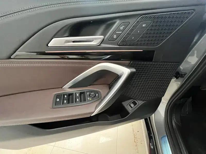 2023 BMW X1 sDrive20Li X Design Package — миниатюра 31