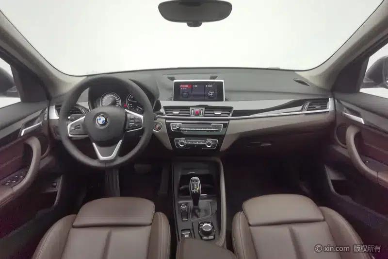 BMW X1 2020 sDrive20Li Fashion Edition — миниатюра 11