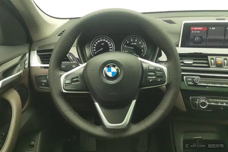 BMW X1 2020 sDrive20Li Fashion Edition — миниатюра 13