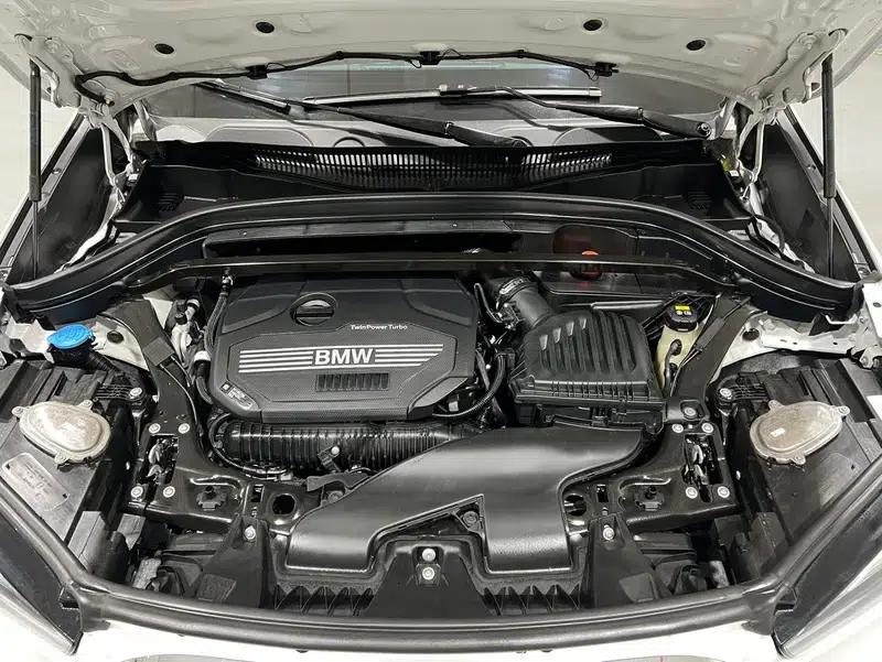 BMW X1 2021 Facelift sDrive25Li Leading Edition — миниатюра 6