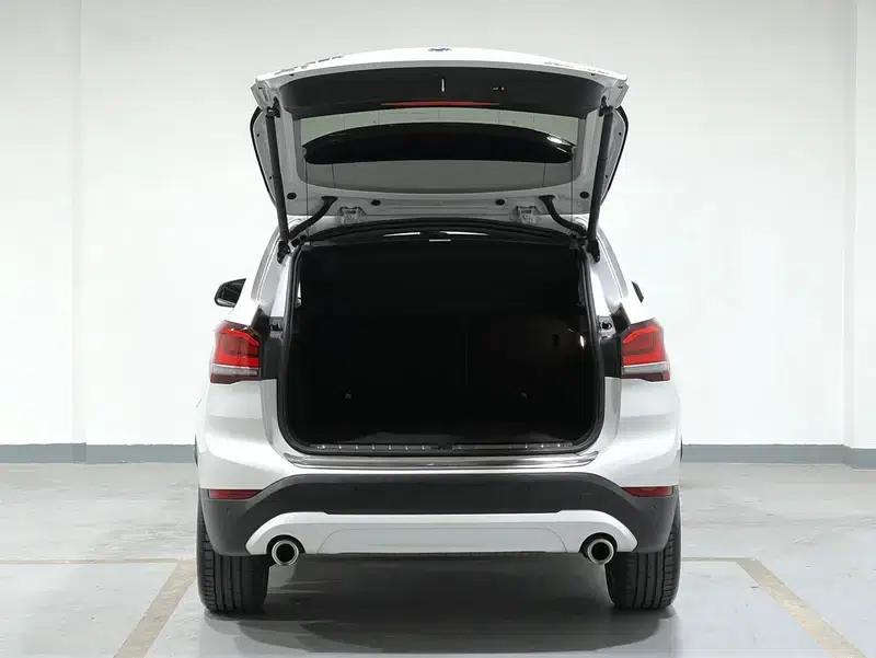 BMW X1 2021 Facelift sDrive25Li Leading Edition — миниатюра 7