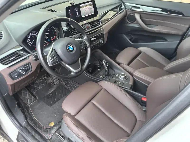 BMW X1 2020 sDrive25Li Leading Edition — миниатюра 12
