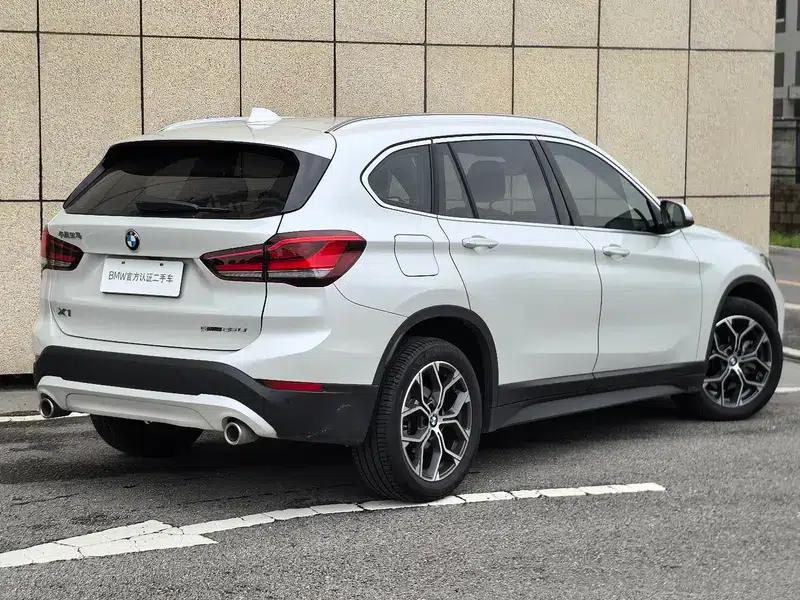 BMW X1 2020 sDrive25Li Leading Edition — миниатюра 5