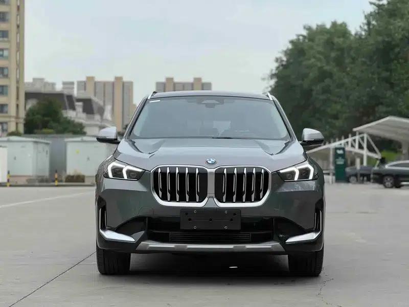 2023 BMW X1 sDrive20Li X Design Package — миниатюра 2