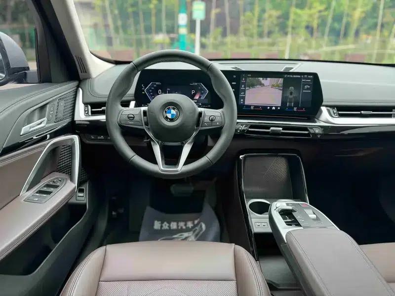 2023 BMW X1 sDrive20Li X Design Package — миниатюра 8