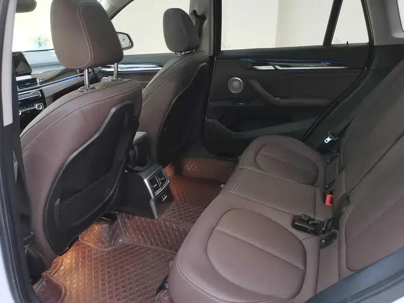 BMW X1 2021 xDrive25Li Premium — миниатюра 24