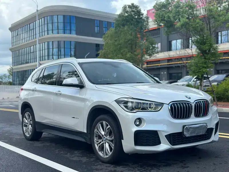 BMW X1 2018 sDrive20Li Leading Edition — миниатюра 3