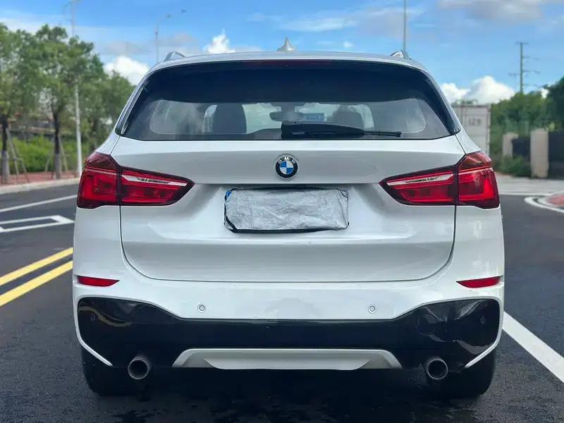 BMW X1 2018 sDrive20Li Leading Edition — миниатюра 5