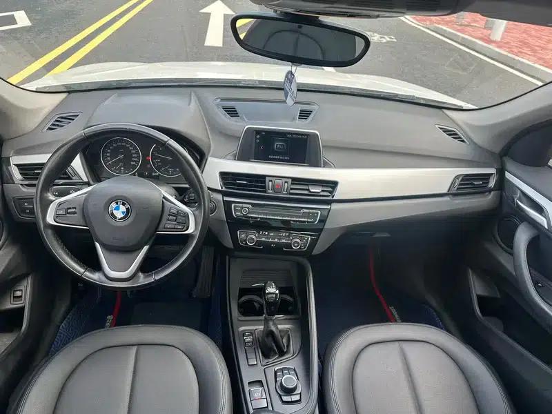 BMW X1 2018 sDrive20Li Leading Edition — миниатюра 7