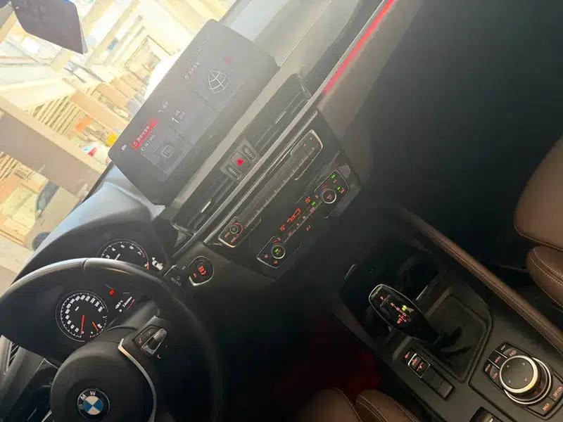 BMW X1 2022 sDrive25Li Leading Edition — миниатюра 12