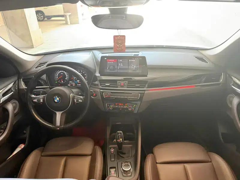 BMW X1 2022 sDrive25Li Leading Edition — миниатюра 7