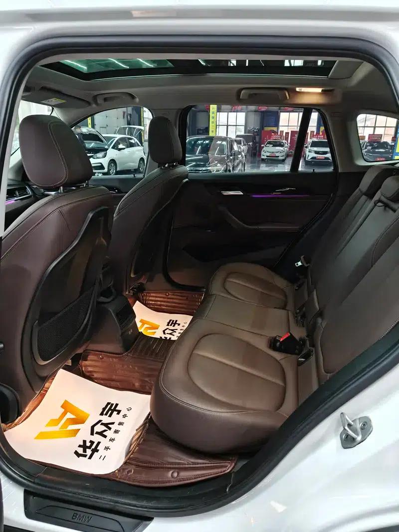 BMW X1 2020 sDrive20Li Fashion Edition — миниатюра 14