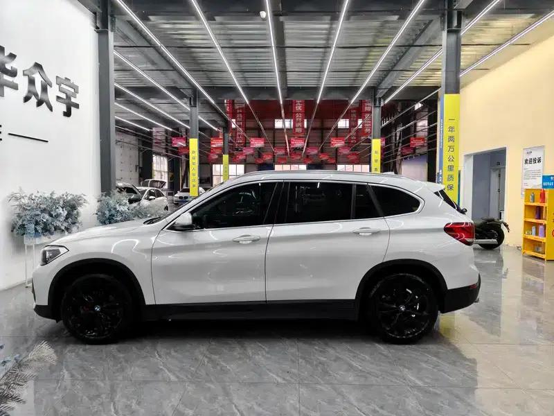 BMW X1 2020 sDrive20Li Fashion Edition — миниатюра 4