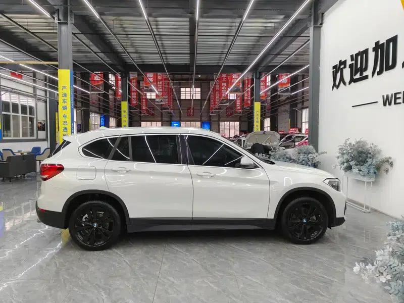 BMW X1 2020 sDrive20Li Fashion Edition — миниатюра 8