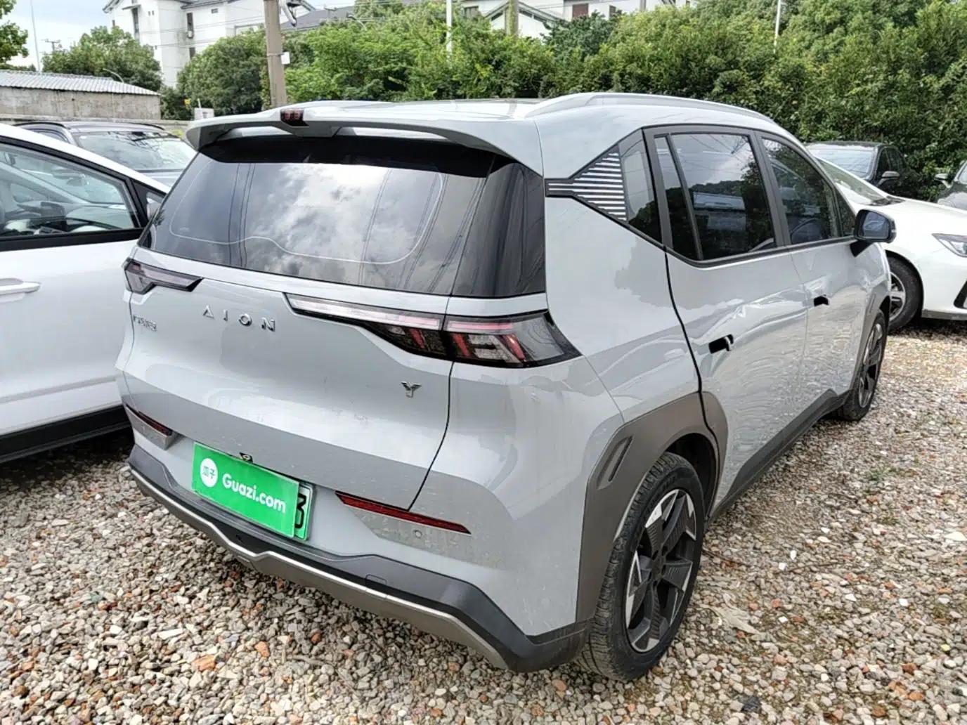 AION Y 2022 70 Intelligent Edition Lithium Iron Phosphate — миниатюра 6