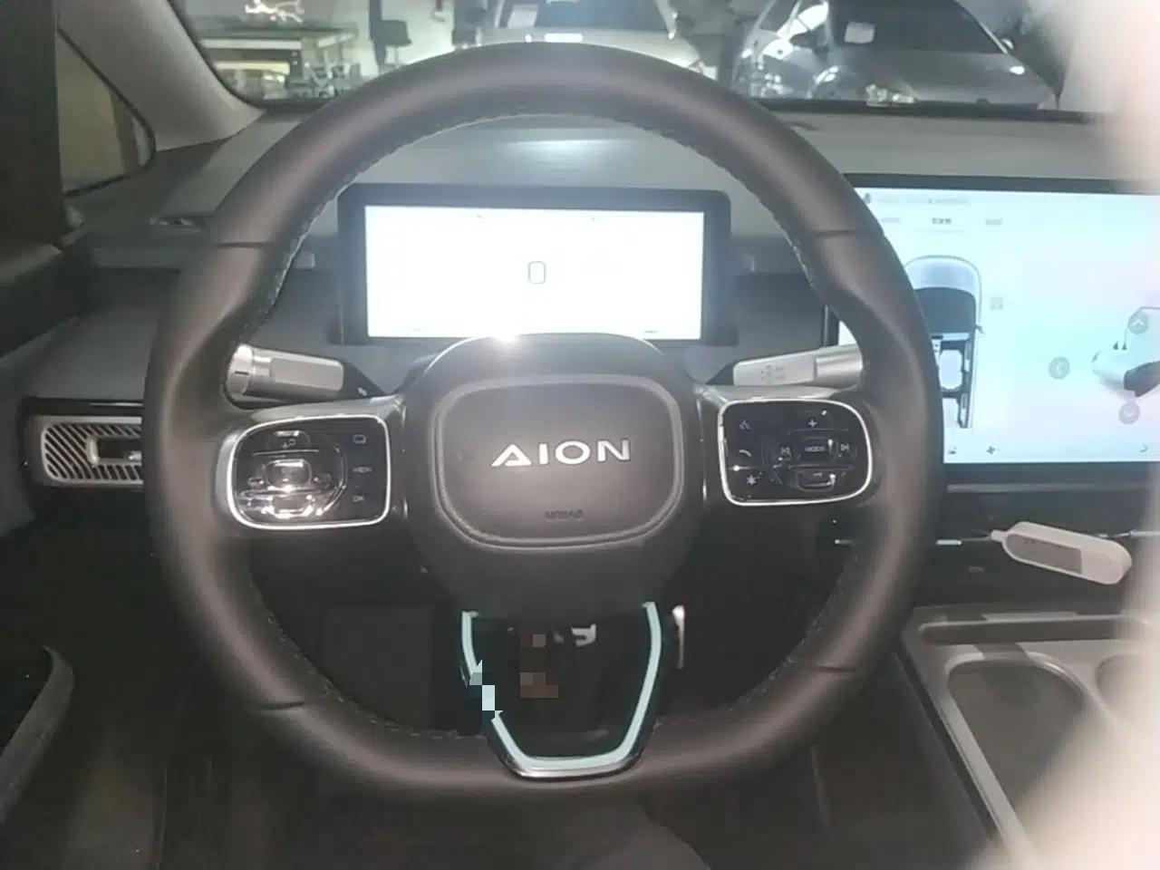 AION Y 2024 Plus 510 Intelligent Driving Version — миниатюра 13