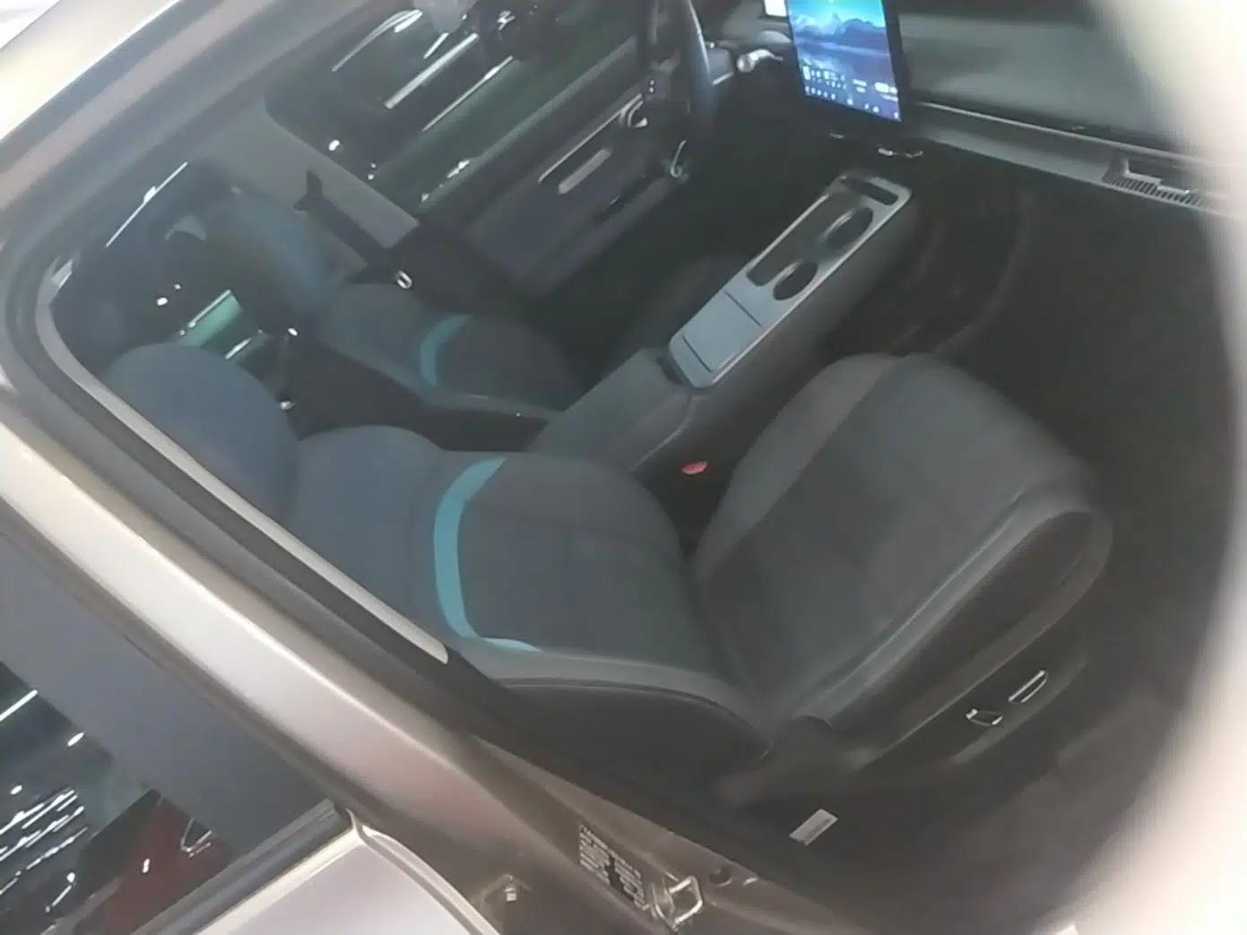 AION Y 2024 Plus 510 Intelligent Driving Version — миниатюра 19