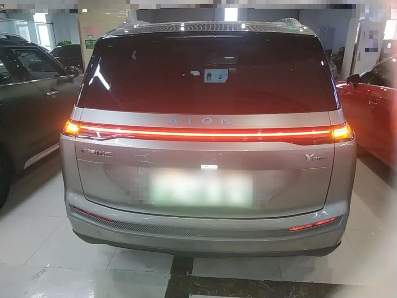 AION Y 2024 Plus 510 Intelligent Driving Version — миниатюра 5