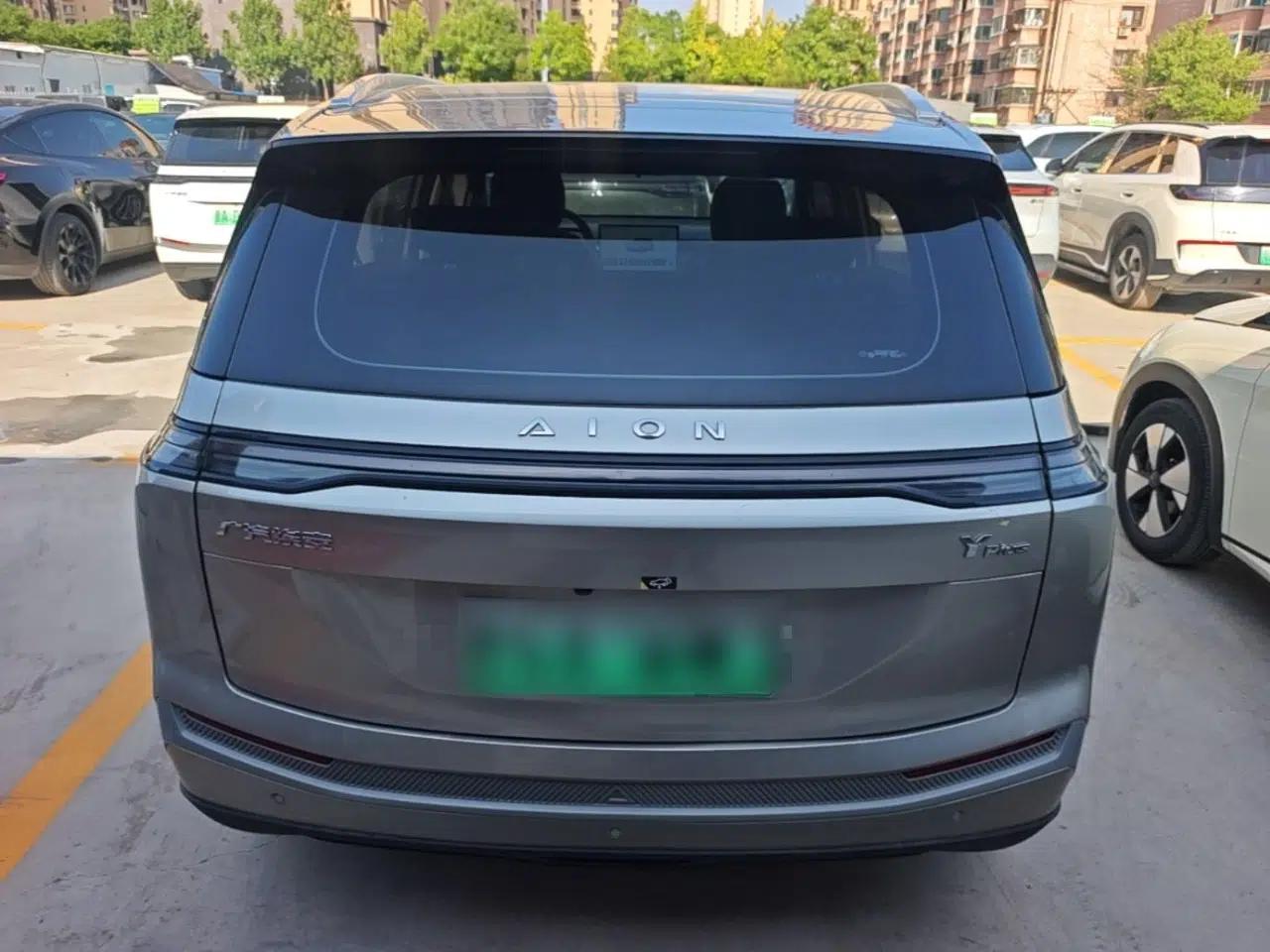 AION Y 2023 Younger Star Edition — миниатюра 5