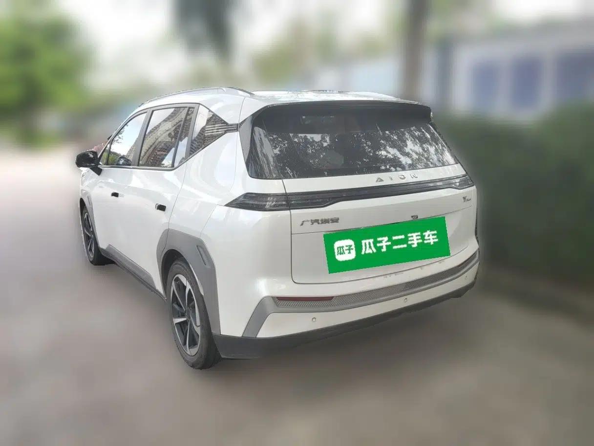 AION Y 2023 Plus 510 Smart Edition — миниатюра 4