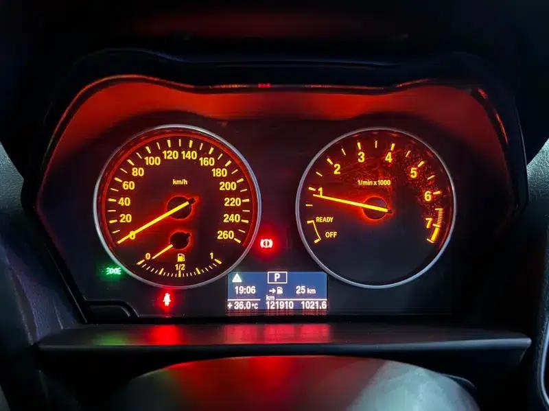 BMW 1 Series (Imported) 2013 Facelift 116i Leading Edition — миниатюра 9
