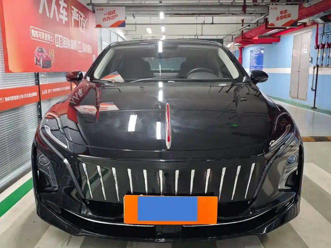 Hongqi E-QM5 2024 Model 560km PLUS — миниатюра 2