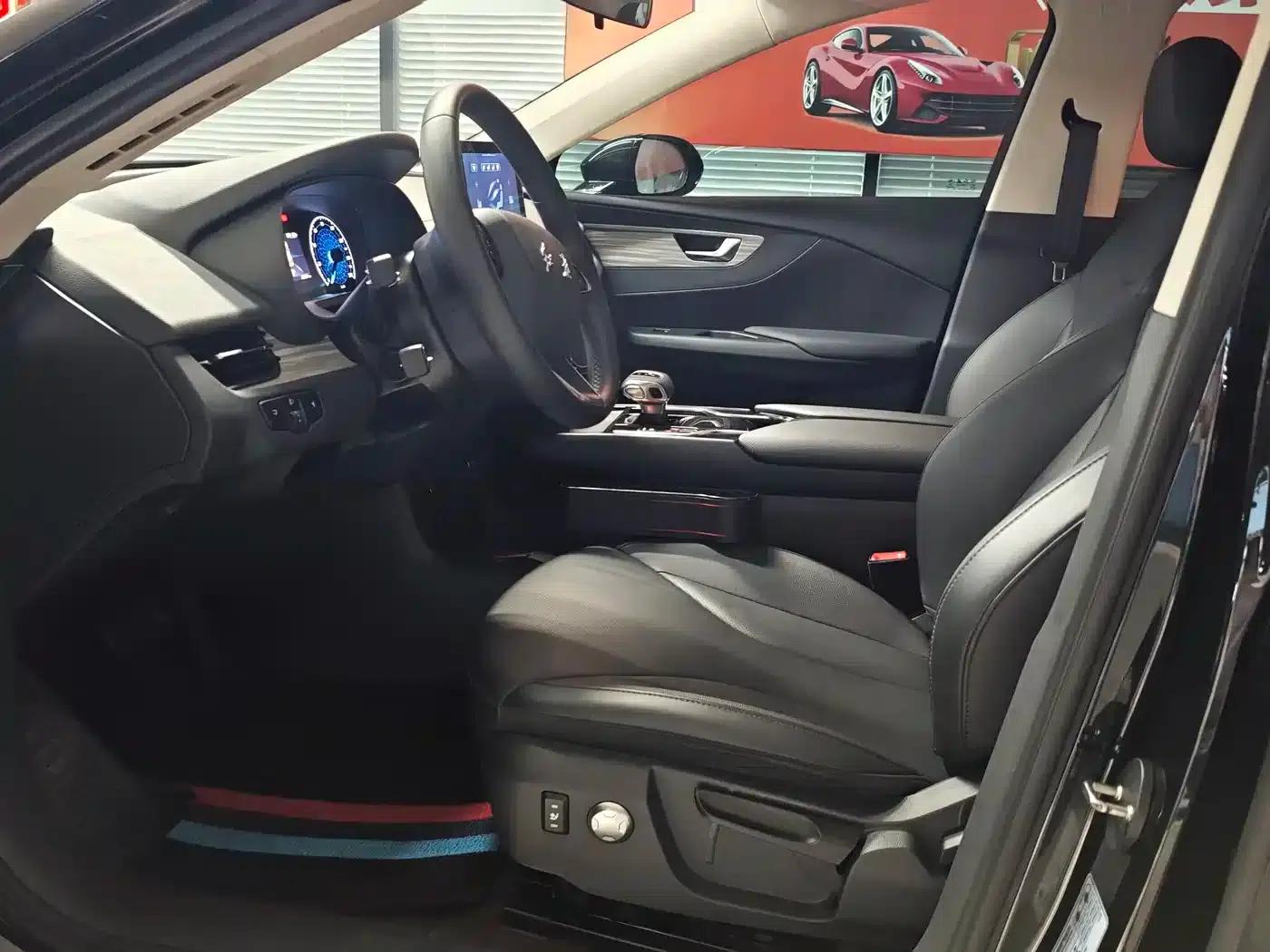 Hongqi E-QM5 2024 Model 560km PLUS — миниатюра 11