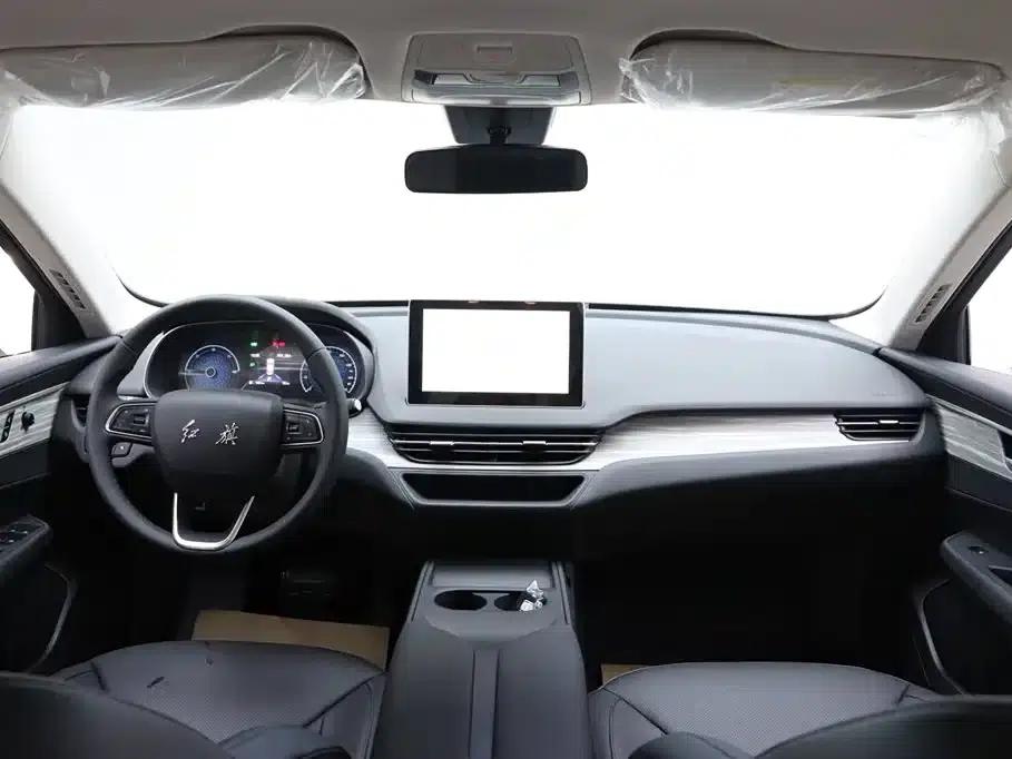 Hongqi E-QM5 2025 500km Travel Edition — миниатюра 19