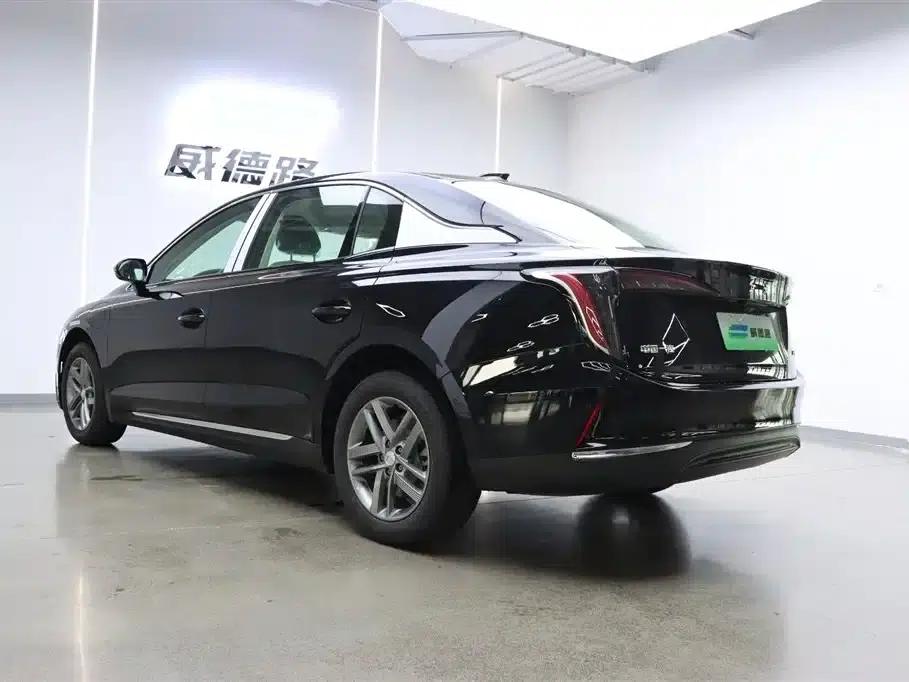 Hongqi E-QM5 2025 500km Travel Edition — миниатюра 7