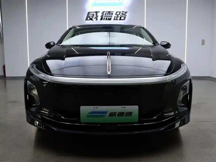 Hongqi E-QM5 2025 500km Travel Edition — миниатюра 2