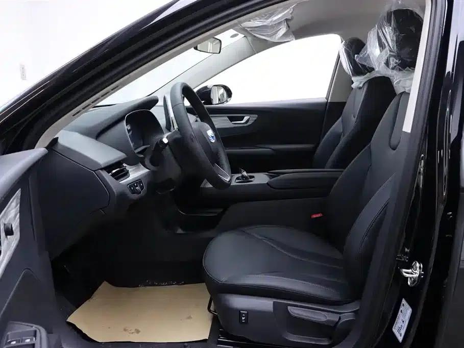 Hongqi E-QM5 2025 500km Travel Edition — миниатюра 16