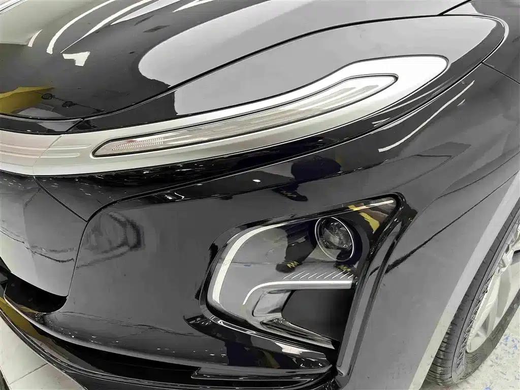 Hongqi E-QM5 2024 500km Travel Edition — миниатюра 10