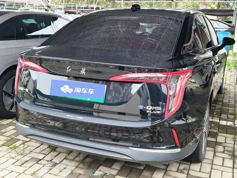 Hongqi E-QM5 2023 Model 620km PLUS — миниатюра 3