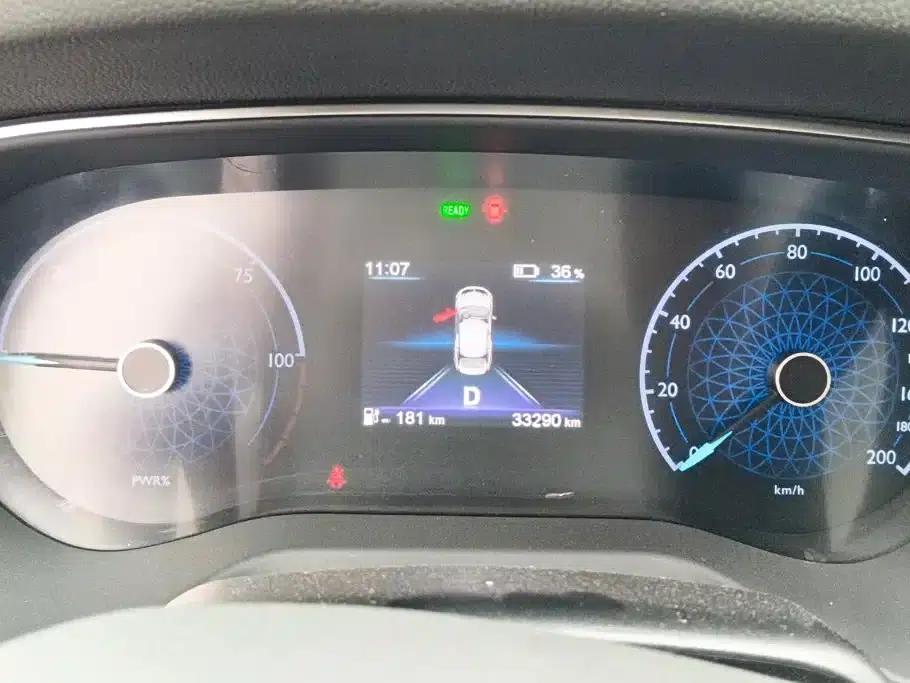 Hongqi E-QM5 2024 Model 610km Plus — миниатюра 14