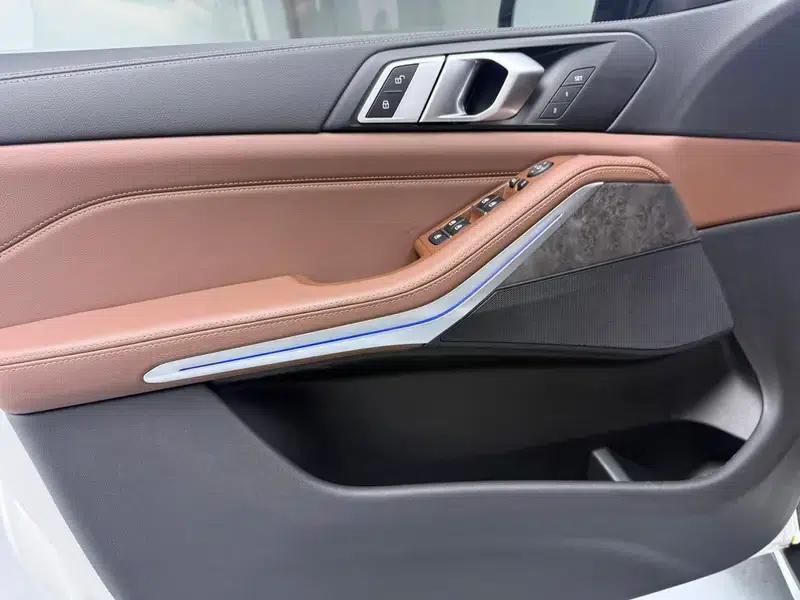 BMW X5 (Imported) 2019 xDrive30i X Design Package — миниатюра 18