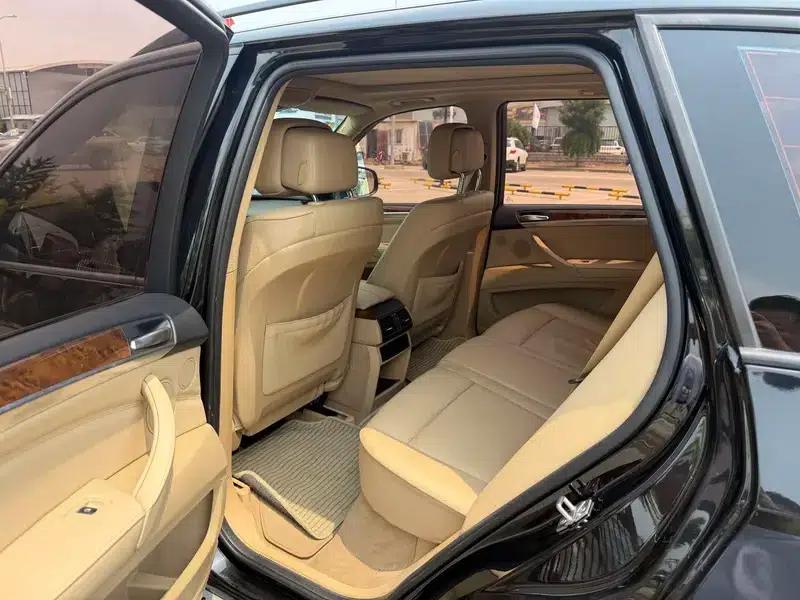 BMW X5 (Imported) 2011 xDrive35i Leading Edition — миниатюра 13