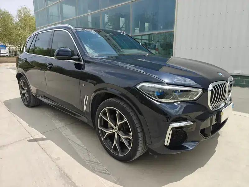 BMW X5 2022 xDrive 40Li Luxury M Sport Package — миниатюра 3